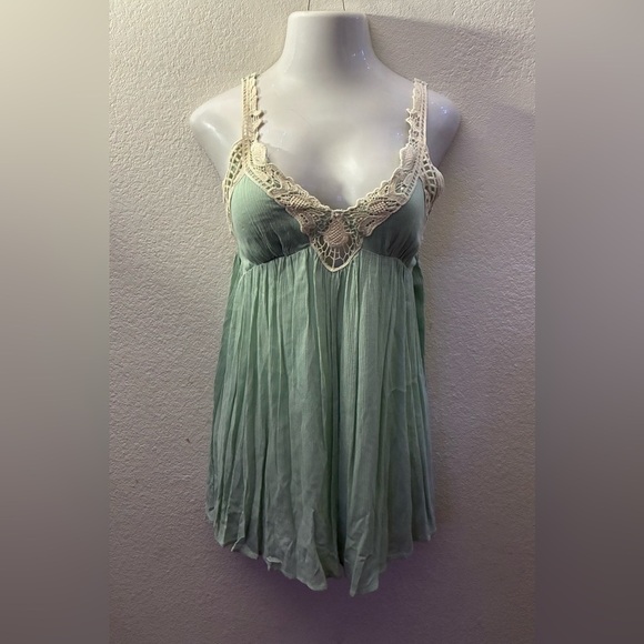 LuLu's Mint Green Lace Double Strap Mini Dress XS - Picture 2 of 12